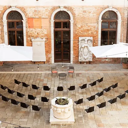 Combo Ostello Venezia